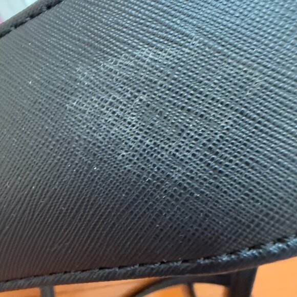 Liz Claiborne Adjustable Crossbody Messenger Bag Black Gold Hardware Polyvinyl - Picture 9 of 11